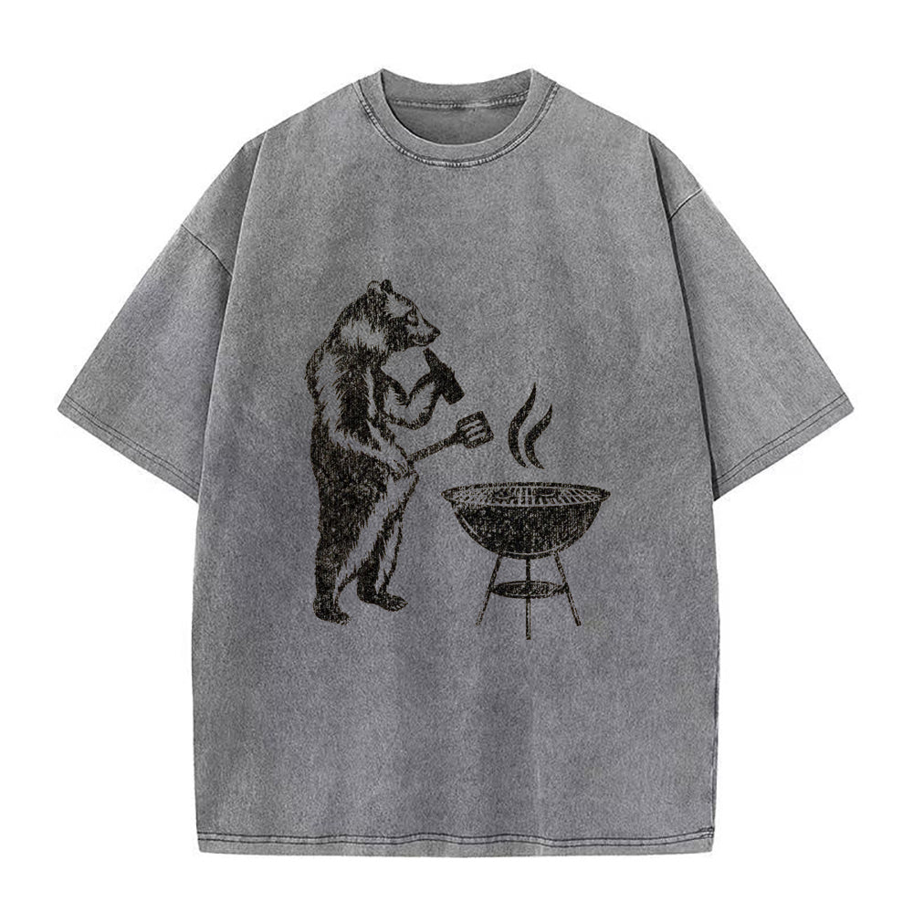 ワイルドグリズリーベアBBQユニセックスTシャツ