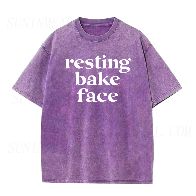 レストベイクフェイスユニセックスTシャツ
