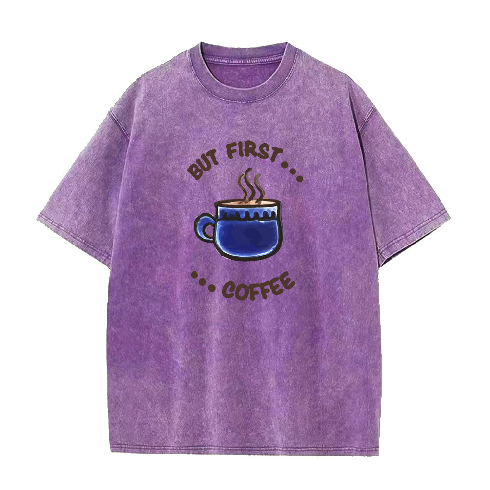 でもまずはコーヒー ユニセックスTシャツ