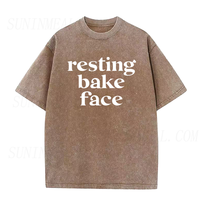 レストベイクフェイスユニセックスTシャツ