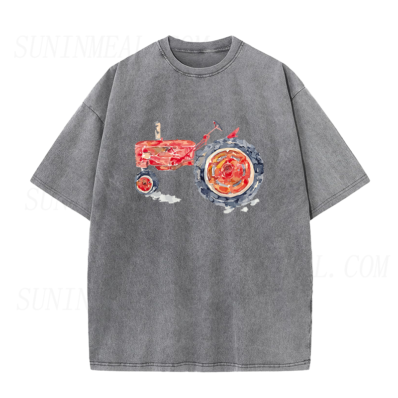赤いトラクターのユニセックスTシャツ