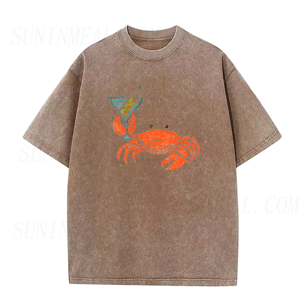 Funny Crab Holding Cocktail Unisex Tee