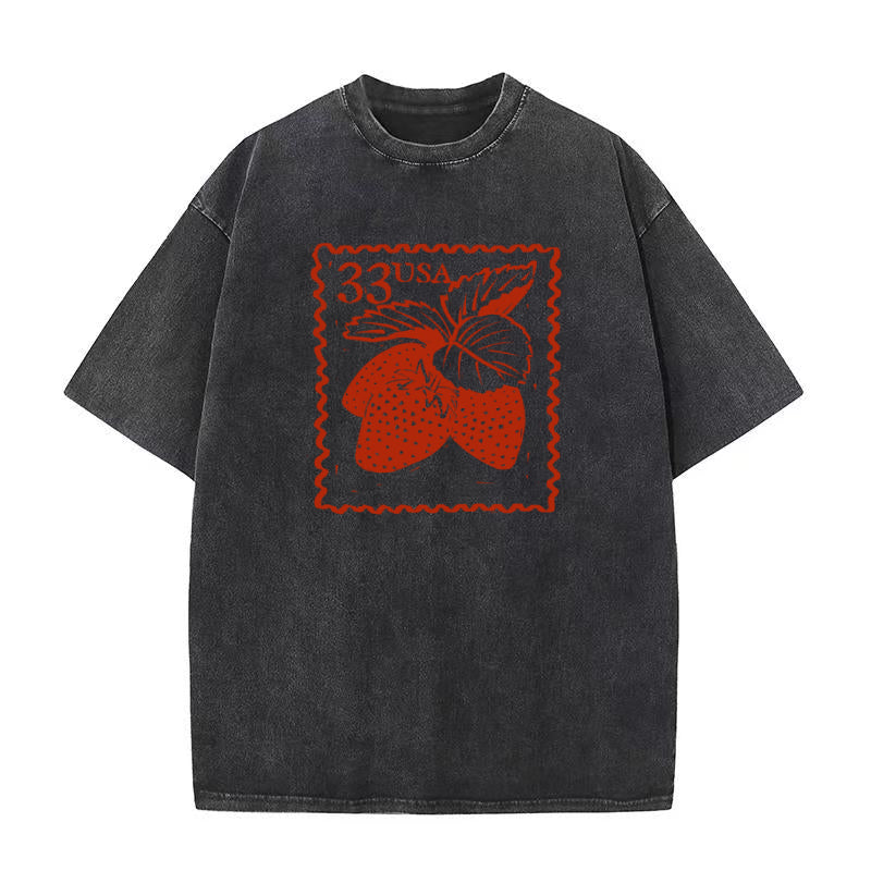 ストロベリーポステッジ ユニセックスTシャツ