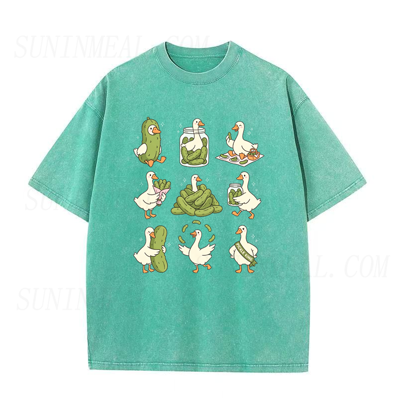 Goose Loves Pickles Unisex Tee