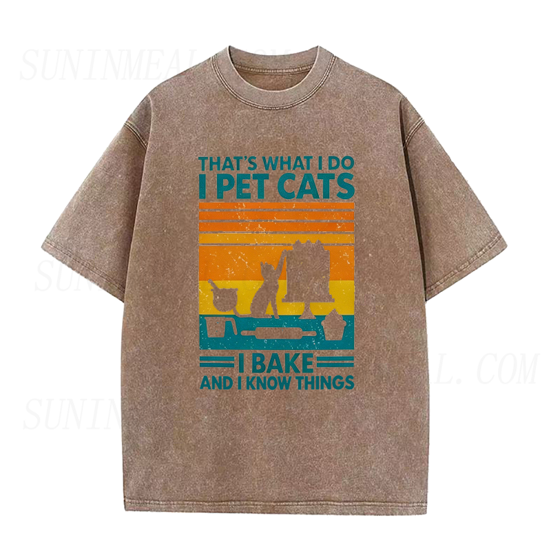 I Pet Cats & Bake Unisex Tee