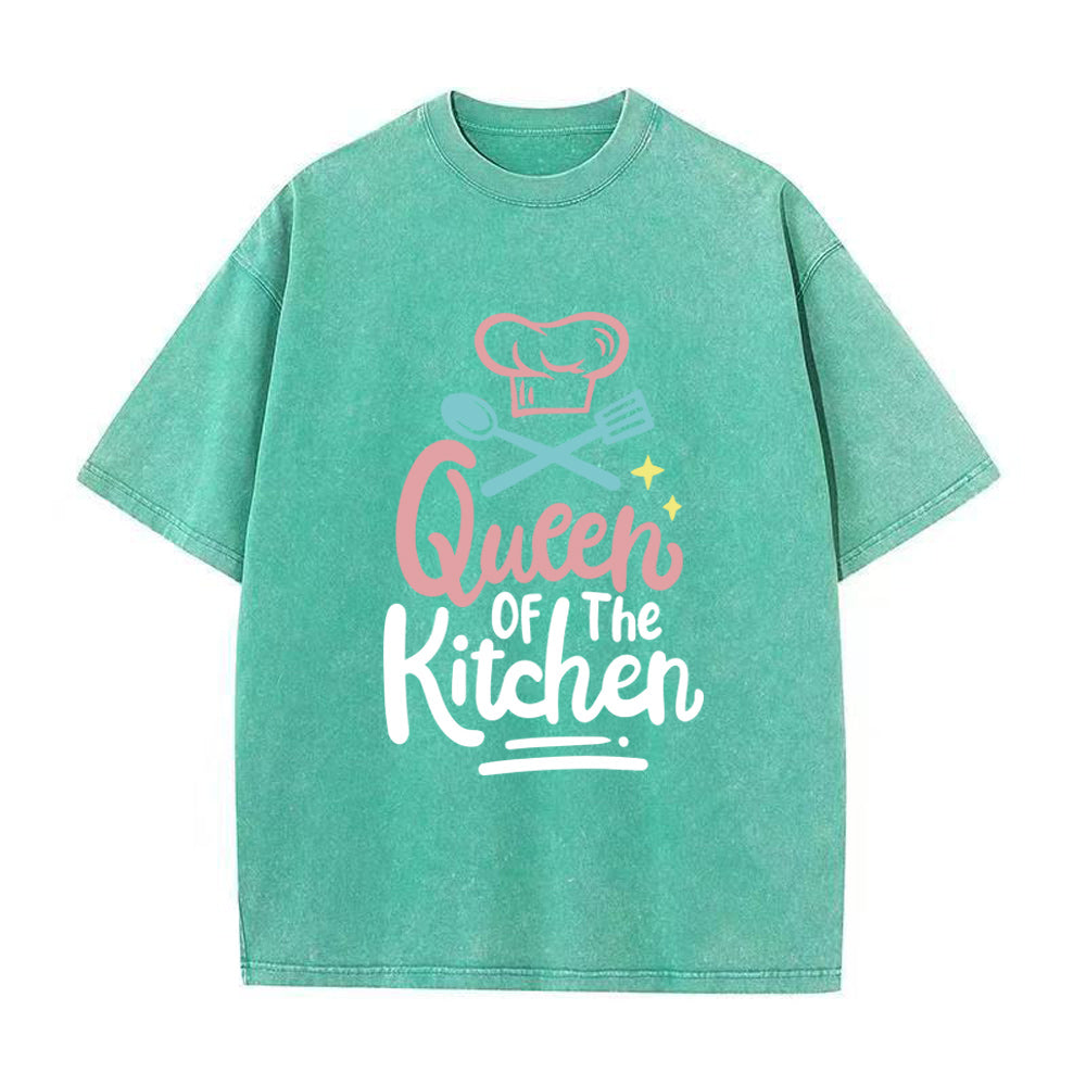 queen of the kitchen Unisex Tee