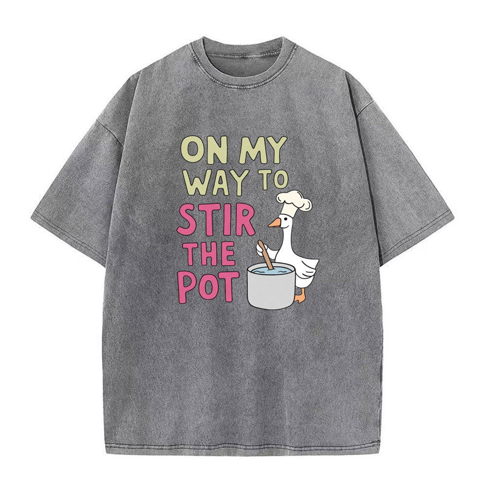 オン・マイ・ウェイ・トゥ・スター・ザ・ポット ユニセックスTシャツ