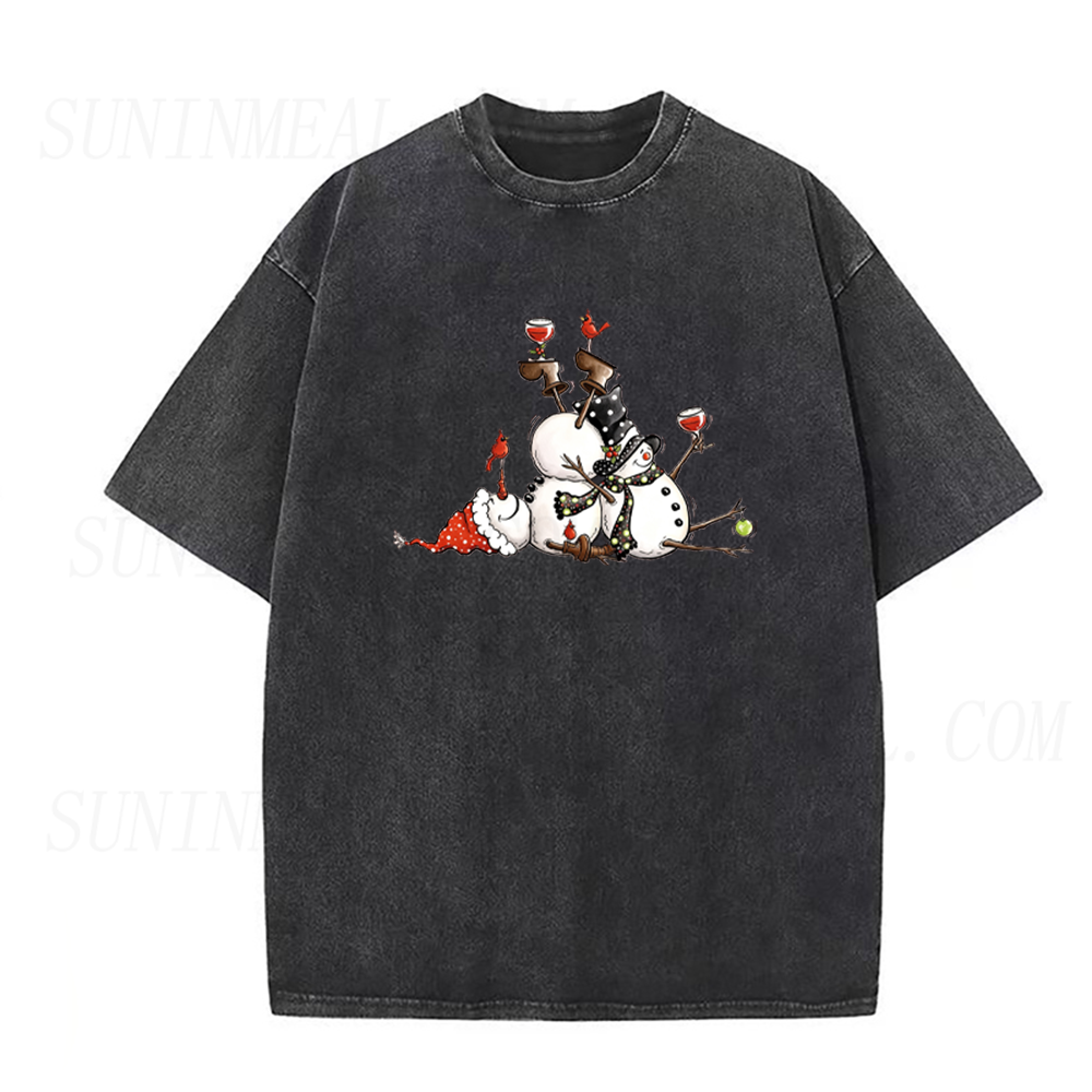 Funny Snowmen Drinking Wine Unisex Tee