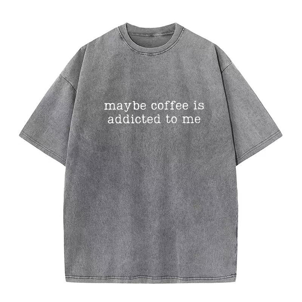 コーヒー中毒かもユニセックスTシャツ