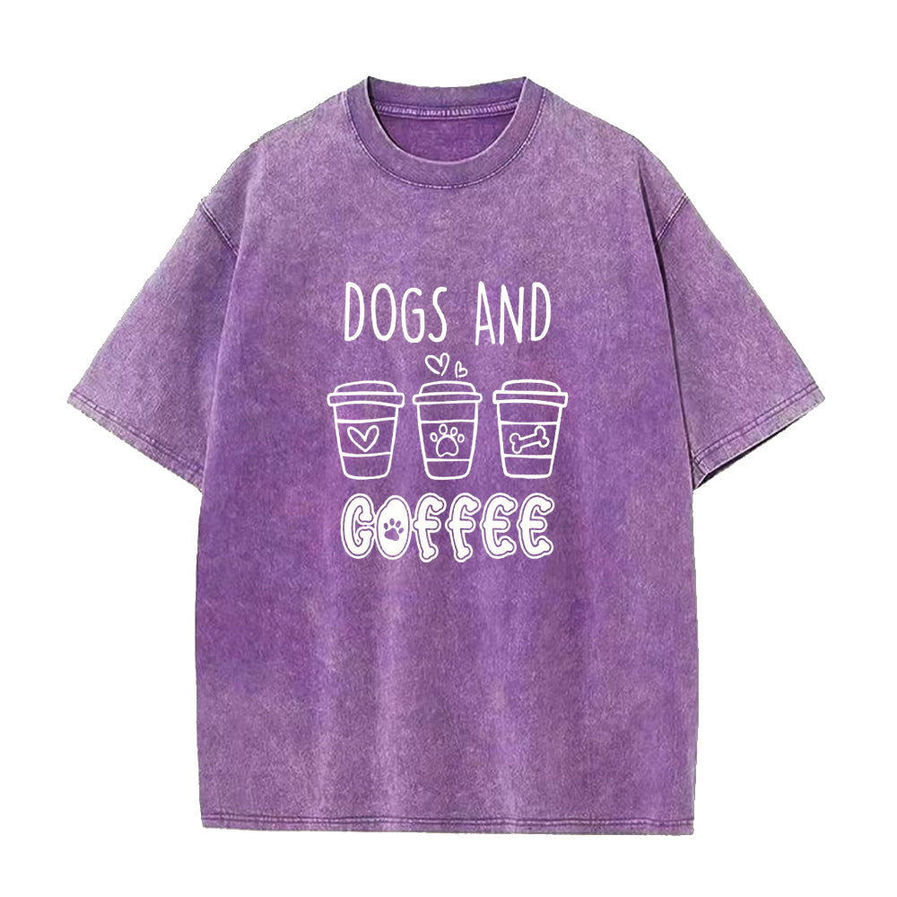 犬とコーヒー ユニセックスTシャツ
