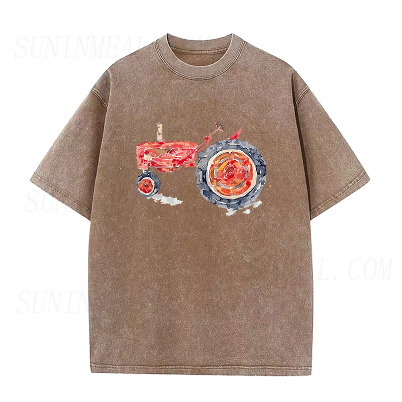 赤いトラクターのユニセックスTシャツ