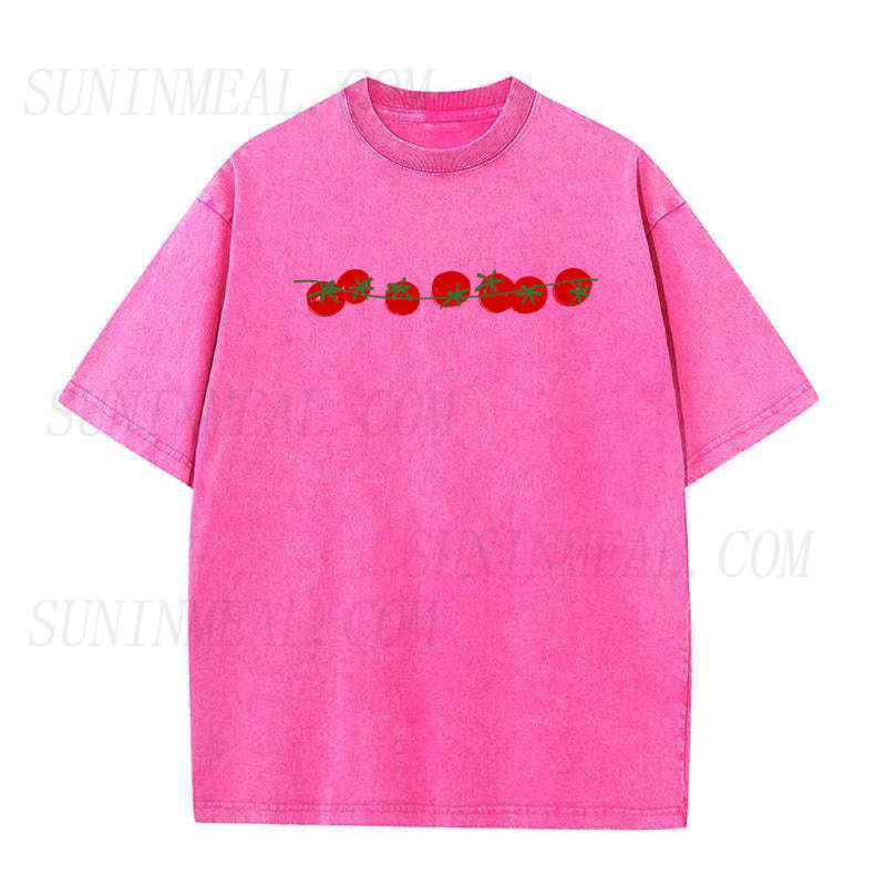 トマト ユニセックスTシャツ
