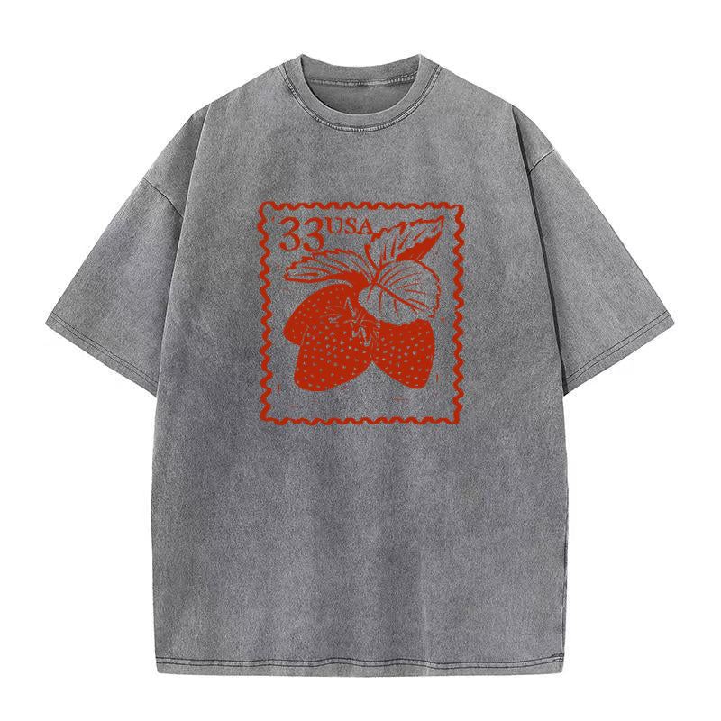 ストロベリーポステッジ ユニセックスTシャツ