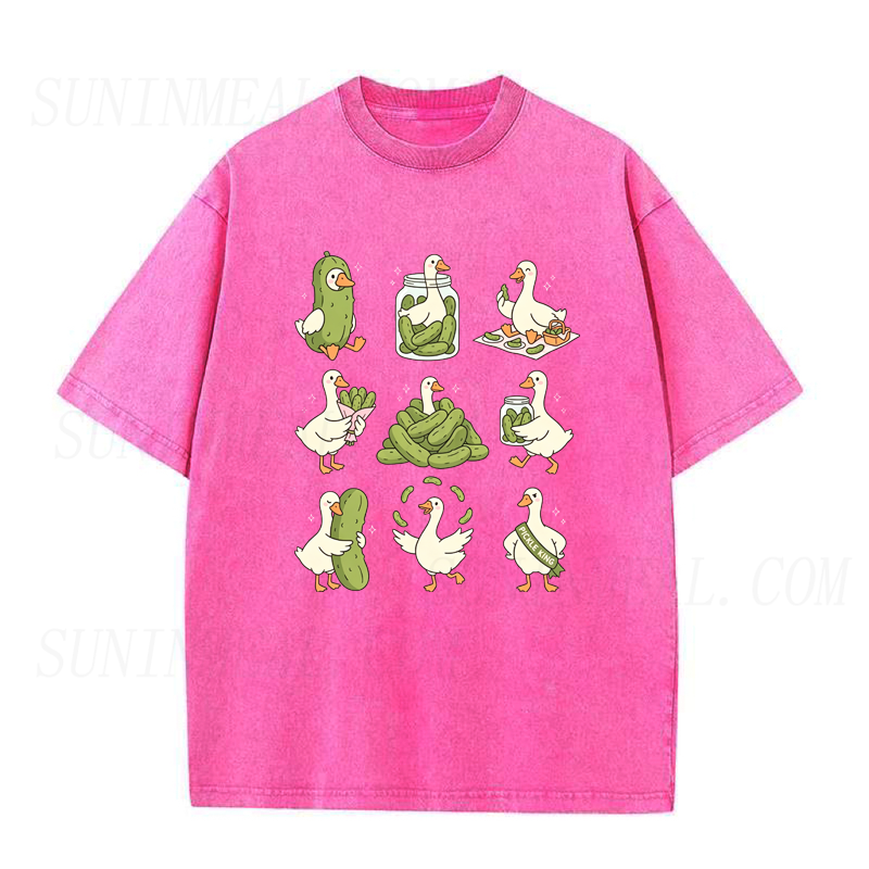 Goose Loves Pickles Unisex Tee