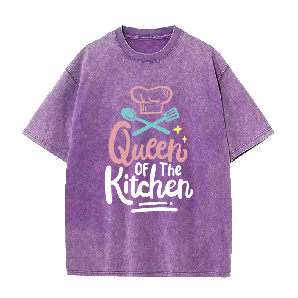 queen of the kitchen Unisex Tee