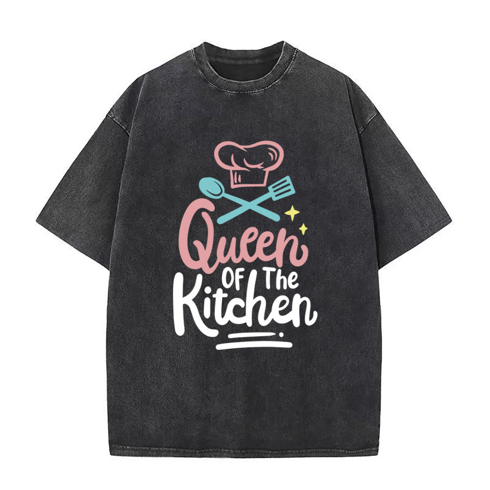queen of the kitchen Unisex Tee