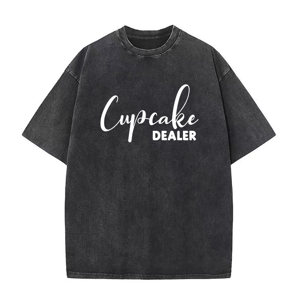 カップケーキディーラー ユニセックスTシャツ