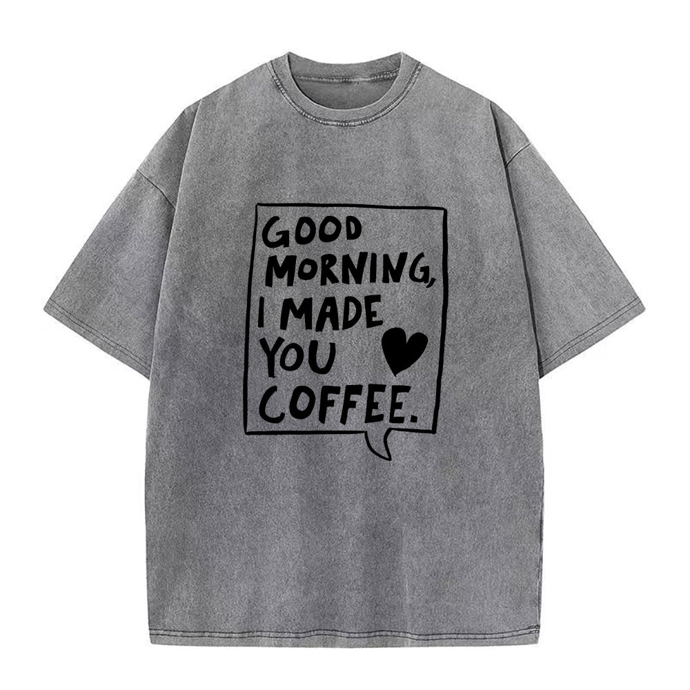 コーヒーを淹れてあげたよ ユニセックスTシャツ