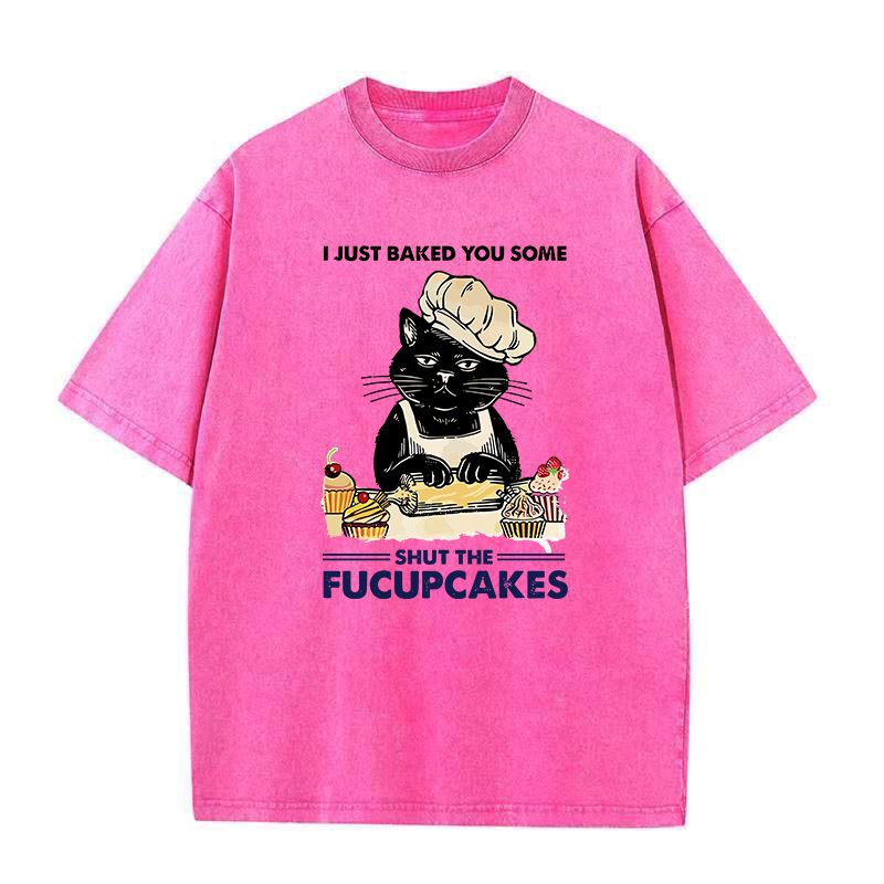 シャット・ザ・フカップケーキのユニセックスTシャツを焼きました