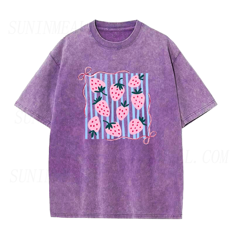 Cute Strawberry & Bow Unisex Tee