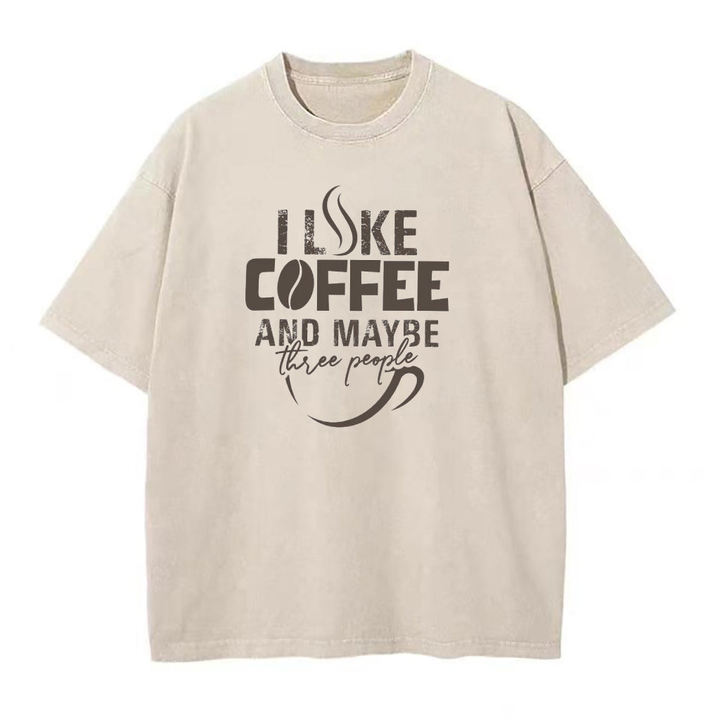 「コーヒーが好き」と「たぶん3人」ユニセックスTシャツ