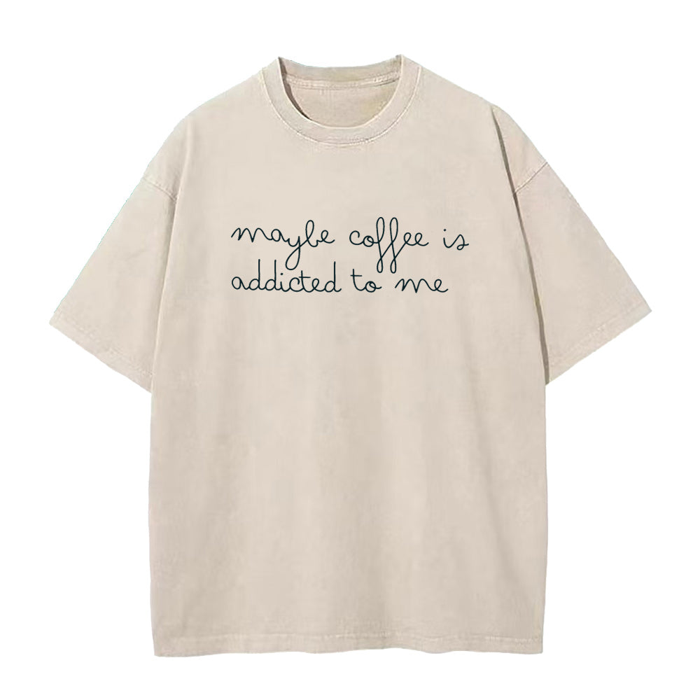 コーヒー中毒かも？ユニセックスTシャツ