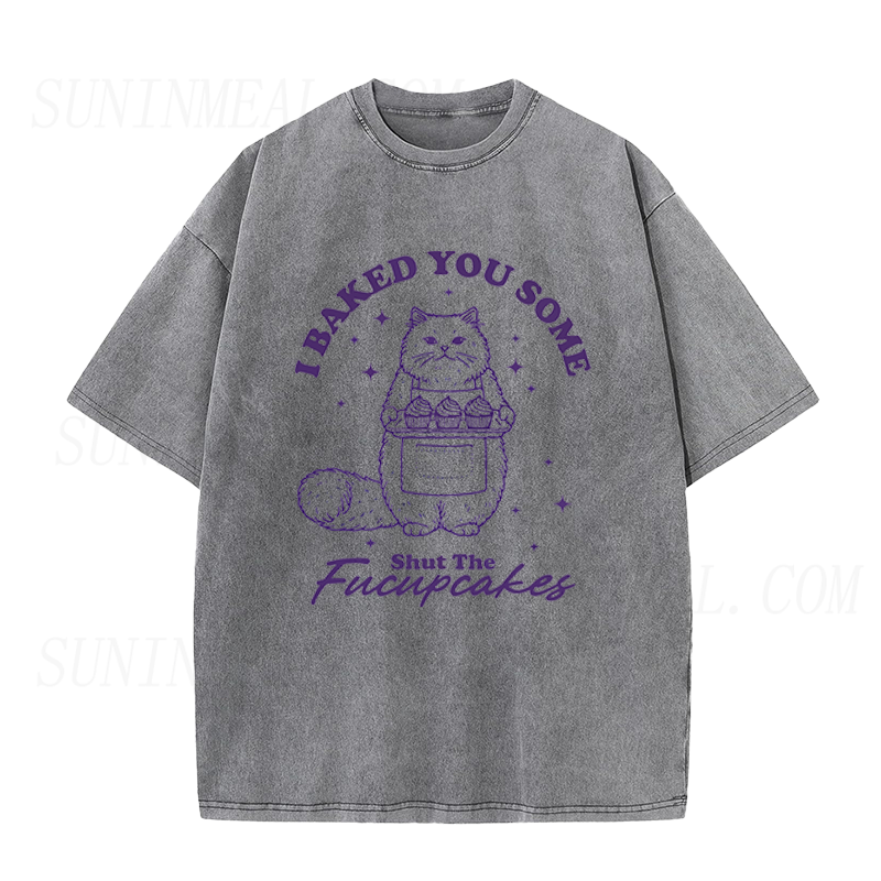 シャット・ザ・フカップケーキのユニセックスTシャツを焼きました