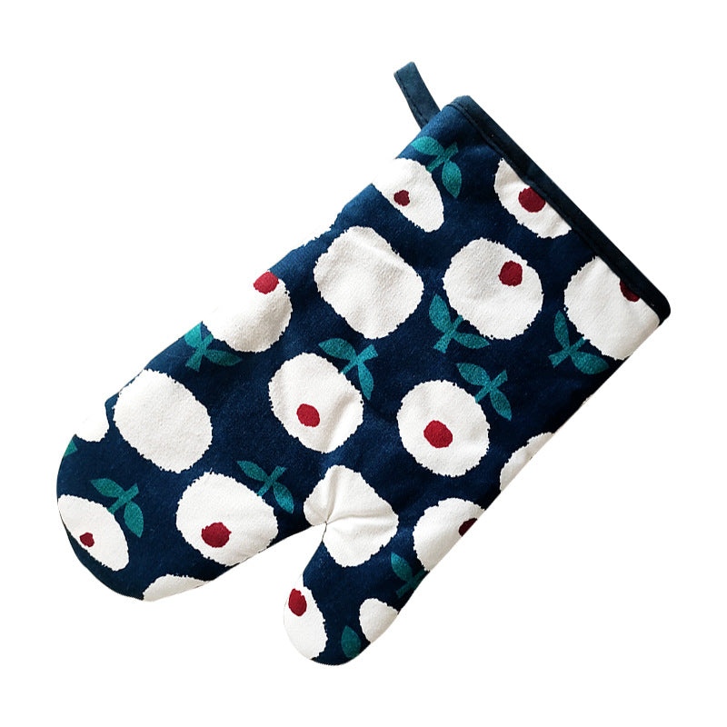 Apple Baking Oven Mitt