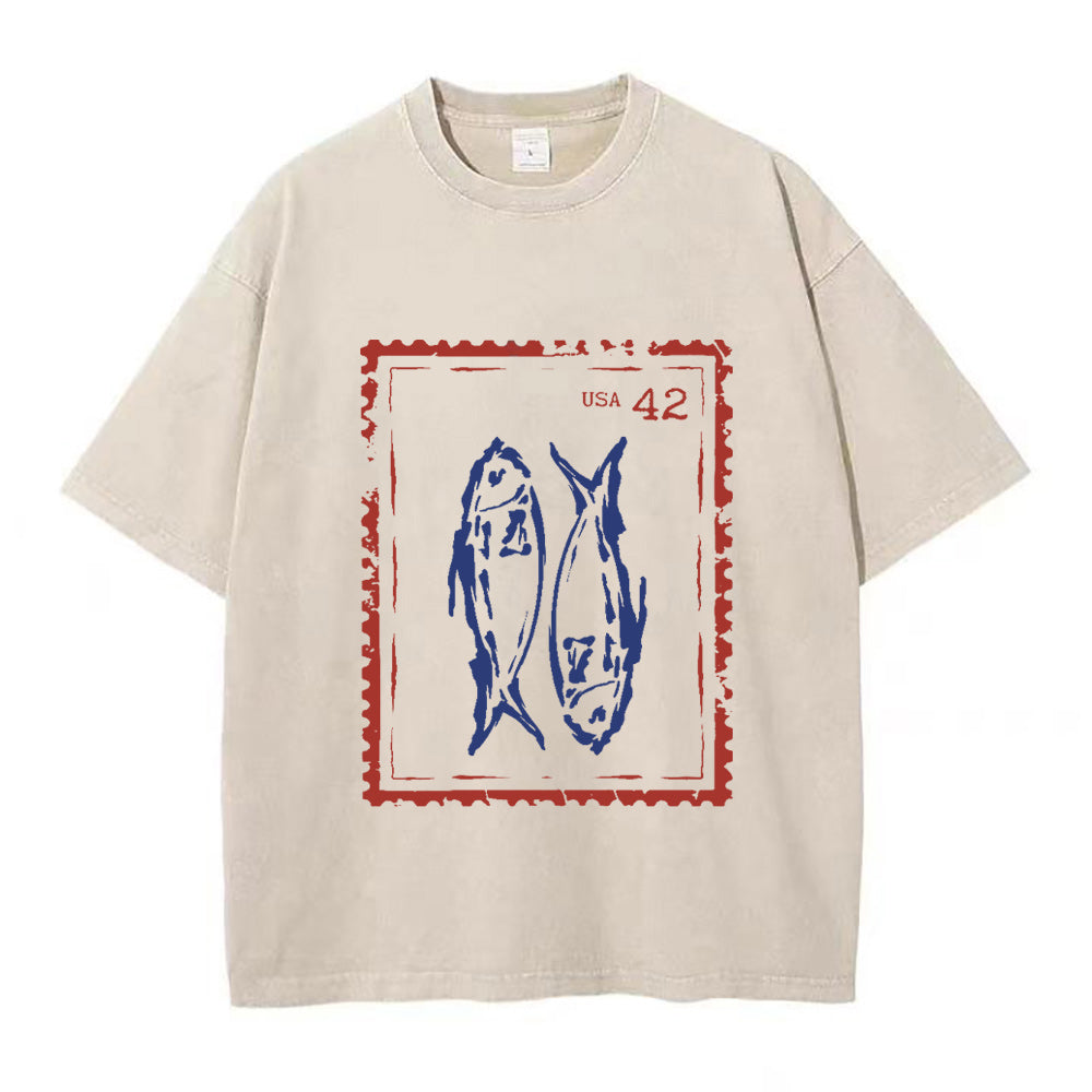 魚のヴィンテージスタンプユニセックスTシャツ