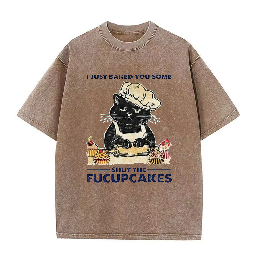シャット・ザ・フカップケーキのユニセックスTシャツを焼きました
