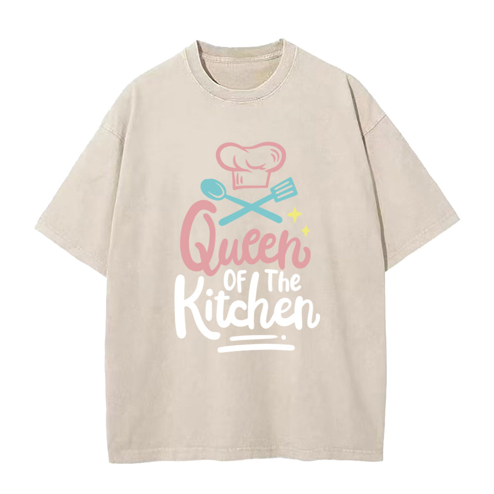 queen of the kitchen Unisex Tee