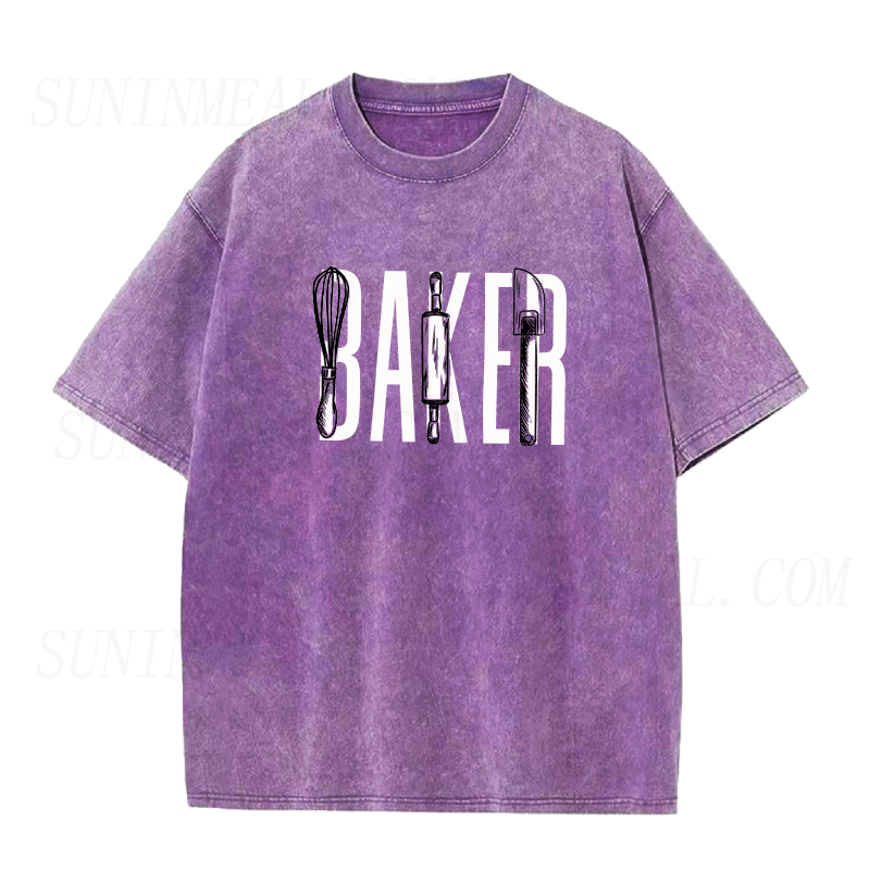 ベイカー ユニセックスTシャツ
