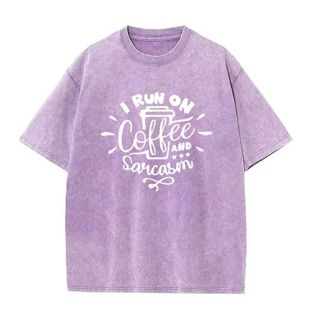I Run On Coffee and Sarcasm ユニセックスTシャツ