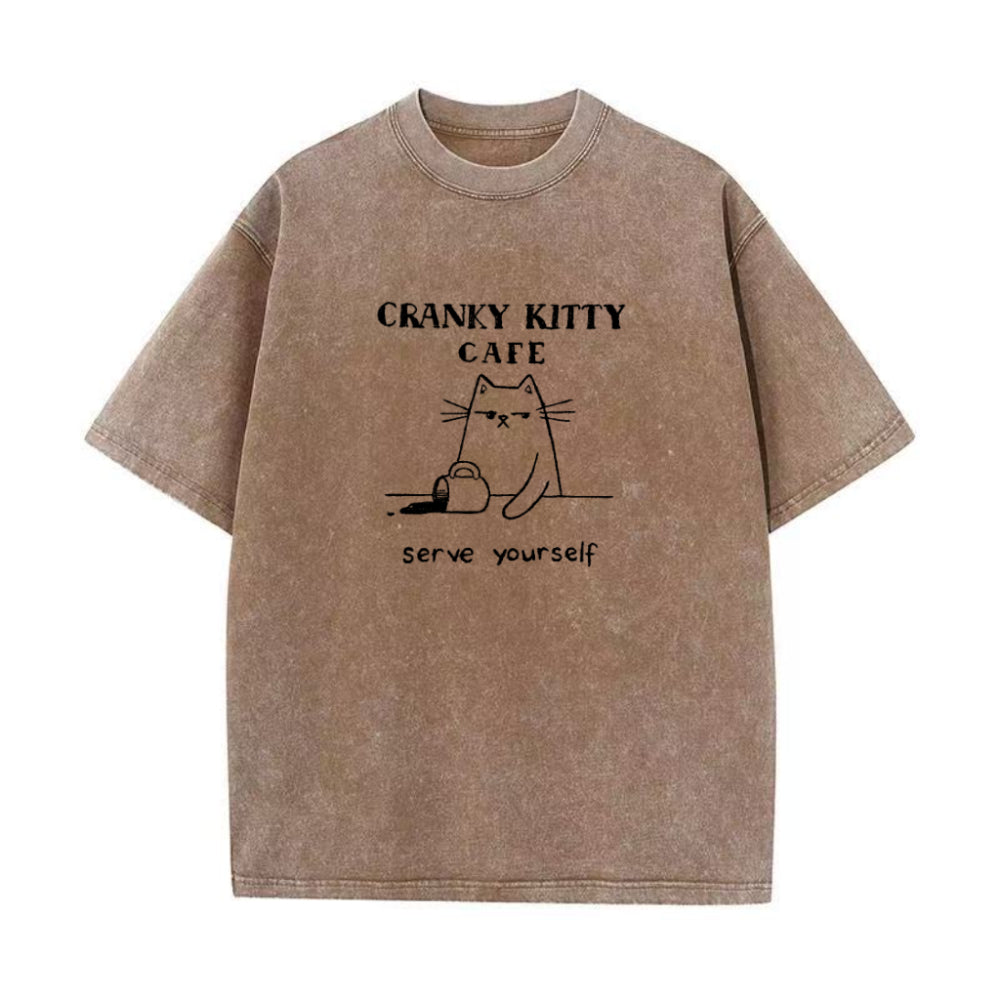 クランキーキティカフェ サーブユアセルフ ユニセックスTシャツ