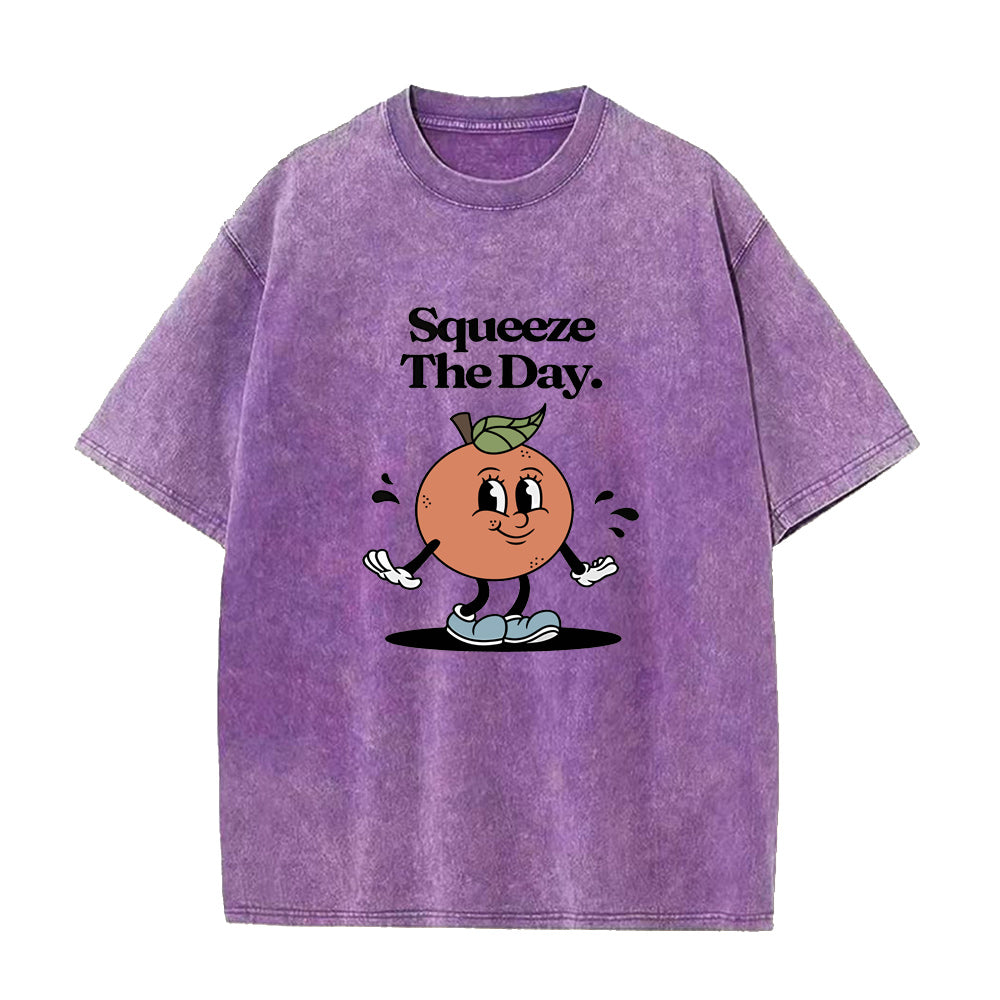 スクイーズ・ザ・デイ ユニセックスTシャツ