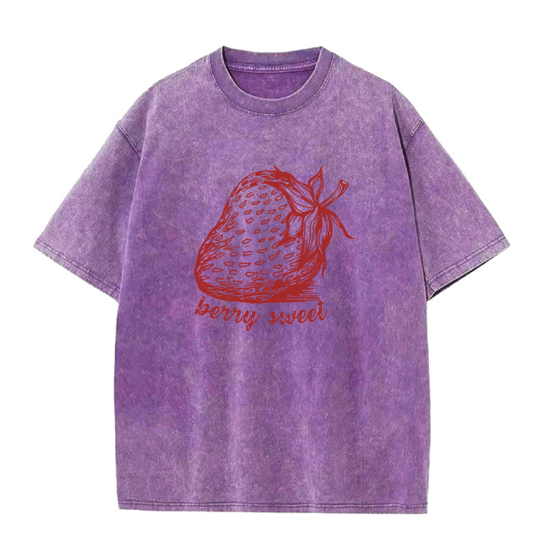 Strawberry sweet Unisex Tee