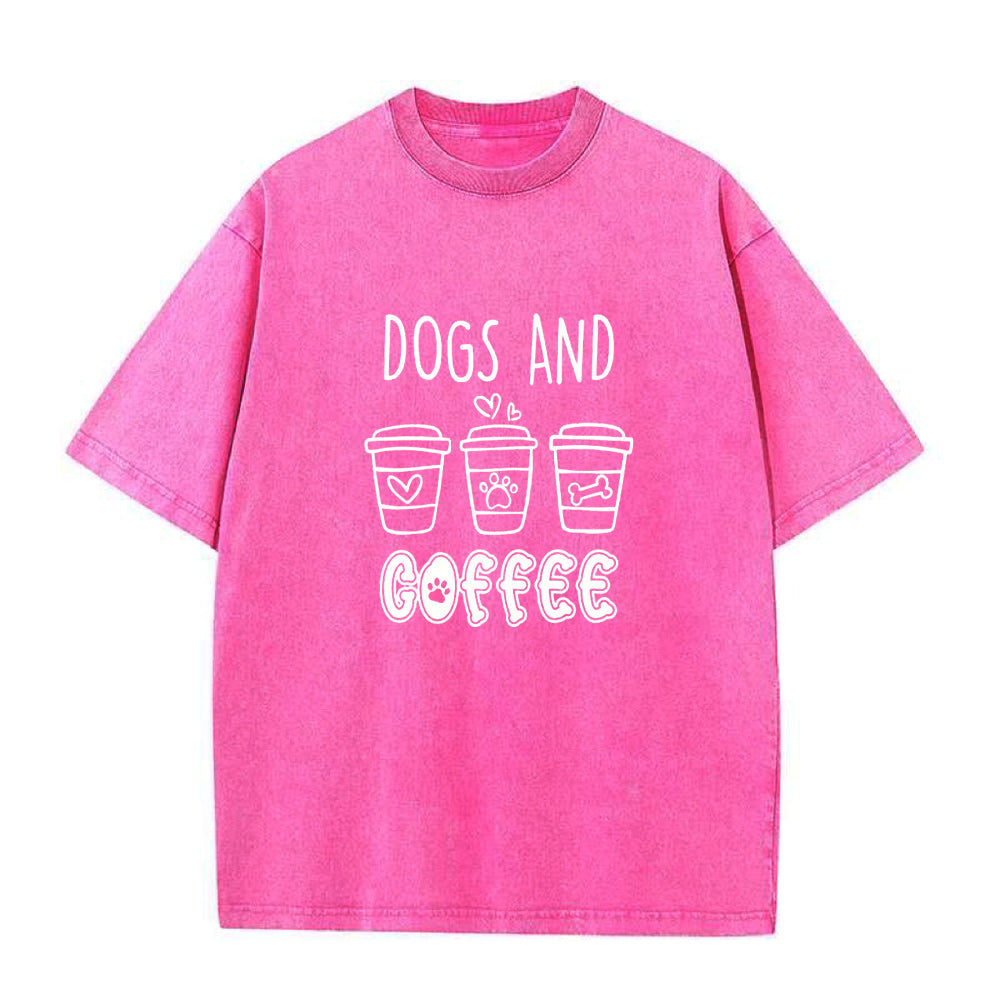 犬とコーヒー ユニセックスTシャツ
