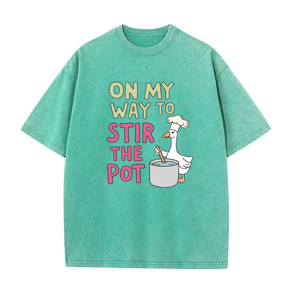 オン・マイ・ウェイ・トゥ・スター・ザ・ポット ユニセックスTシャツ